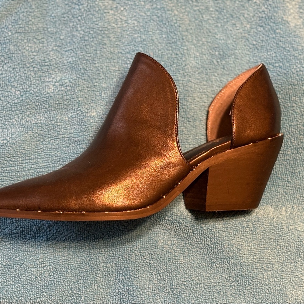 Charles slip on pointed toe black boot like shoes